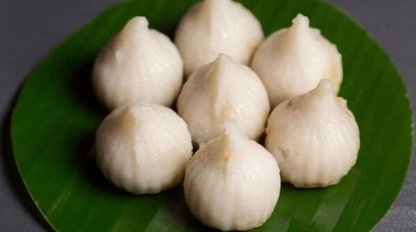 The different types and names of Indian sweets has to include Modak. Modak is lord Ganesha's favorite. It is served to him during pooja. 