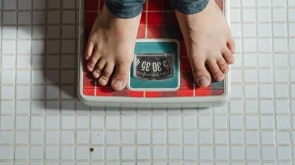 Weight gain is one of the main reasons why junk food is unhealthy?
