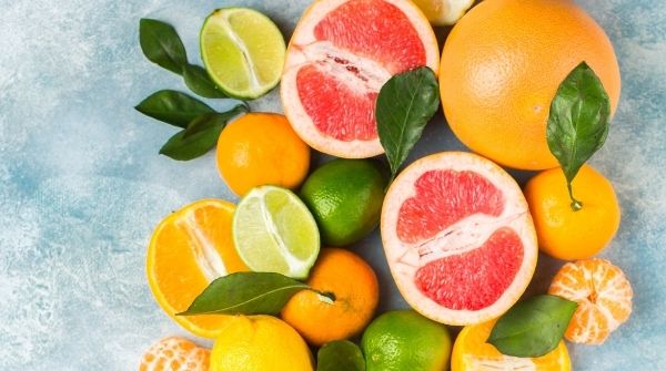 One of the food to lower blood sugar levels is having citrus fruits regularly because it has a low GI.