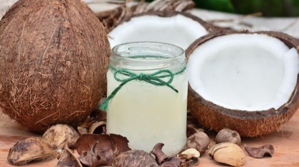 Coconut oil helps in lowering the blood sugar levels, and also helps in raising the good cholesterol level in the body.